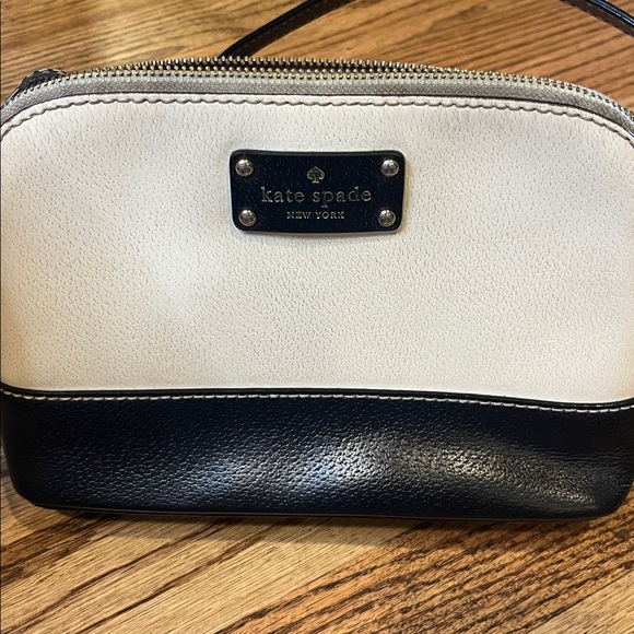 Kate Spade Weselley Hanna Crossbody Shoulder Bag Purse Classiccore preppy Y2K - Picture 2 of 12